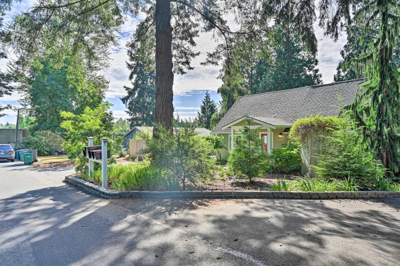 Family-Friendly Kirkland Home About 1 Mi To Downtown المظهر الخارجي الصورة